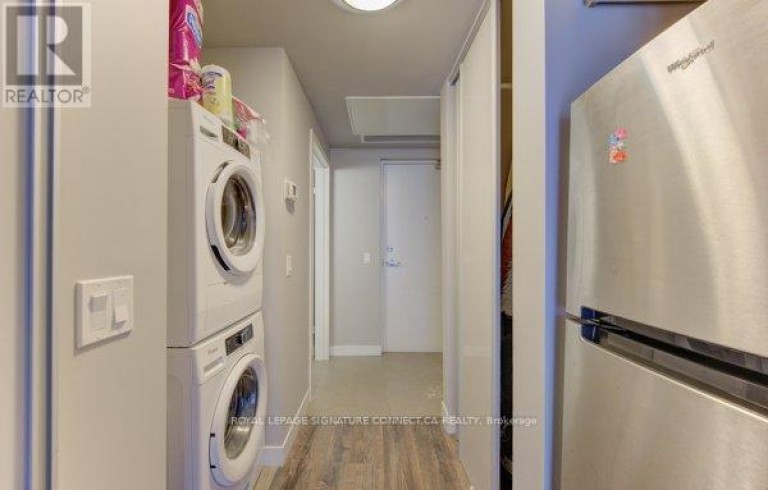 203 - 250 ALBERT STREET, Waterloo, Ontario, N2L0H5