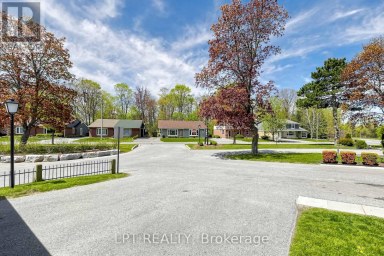 32 - 1055 CENTRAL PK BOULEVARD N Oshawa (Centennial) Ontario photo 6