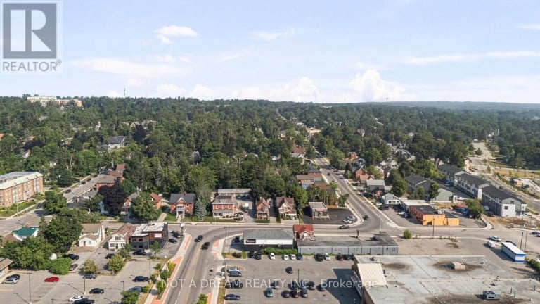 64 FRONT STREET N, Orillia, Ontario, L3V4R8
