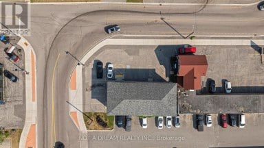 64 FRONT STREET N Orillia Ontario photo 4