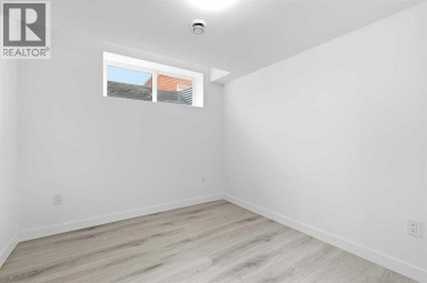 1612 Rangeview Drive SE Calgary Alberta photo 17