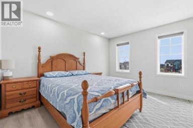 1612 Rangeview Drive SE Calgary Alberta photo 6