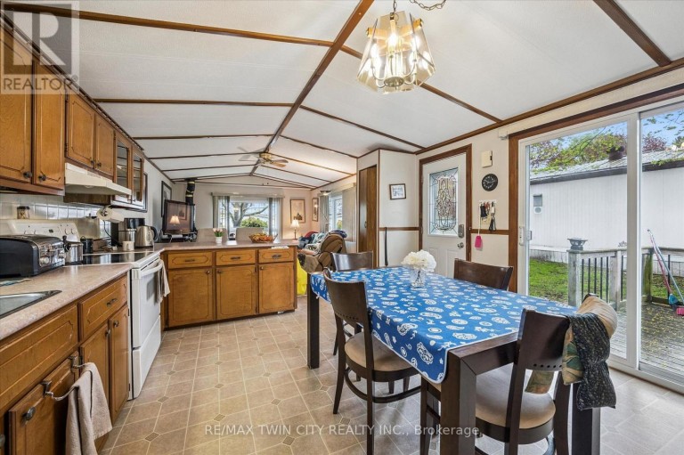 1294 8TH CONCESSION ROAD W, Hamilton, Ontario, N0B2J0
