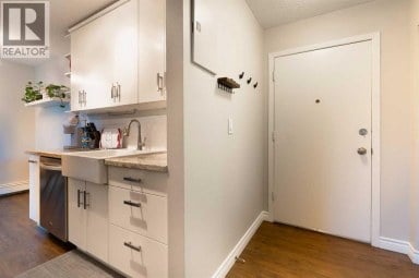 305, 1829 11 Avenue SW Calgary Alberta photo 11