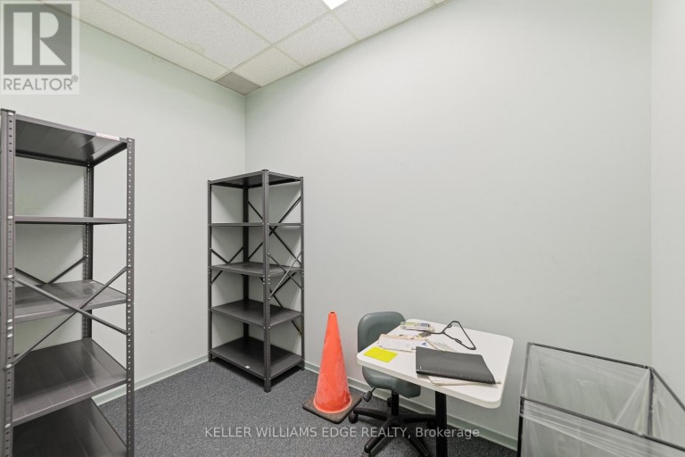 4136 DUNDAS STREET W, Toronto (Edenbridge-Humber Valley), Ontario, M8X1X3