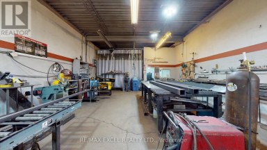 29 - 25 WATERMAN AVENUE Toronto (O'Connor-Parkview) Ontario photo 15