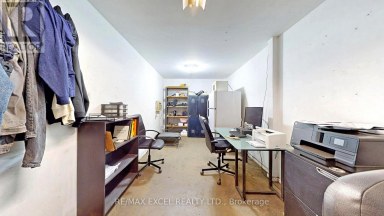 29 - 25 WATERMAN AVENUE Toronto (O'Connor-Parkview) Ontario photo 17
