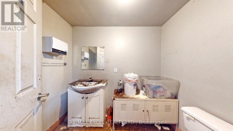 29 - 25 WATERMAN AVENUE, Toronto (O'Connor-Parkview), Ontario, M4B1Y6