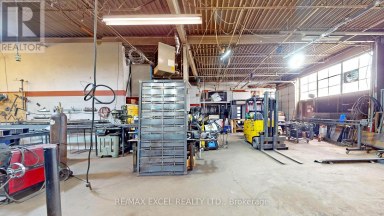 29 - 25 WATERMAN AVENUE Toronto (O'Connor-Parkview) Ontario photo 8