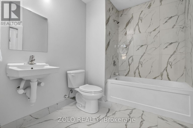 UNIT # 1 - 206 WELLINGTON STREET, Chatham-Kent (Wallaceburg), Ontario, N8A2X9