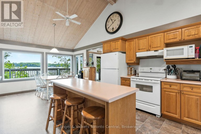14 VICTORIA ISLAND, South Bruce Peninsula, Ontario, N0H1H0