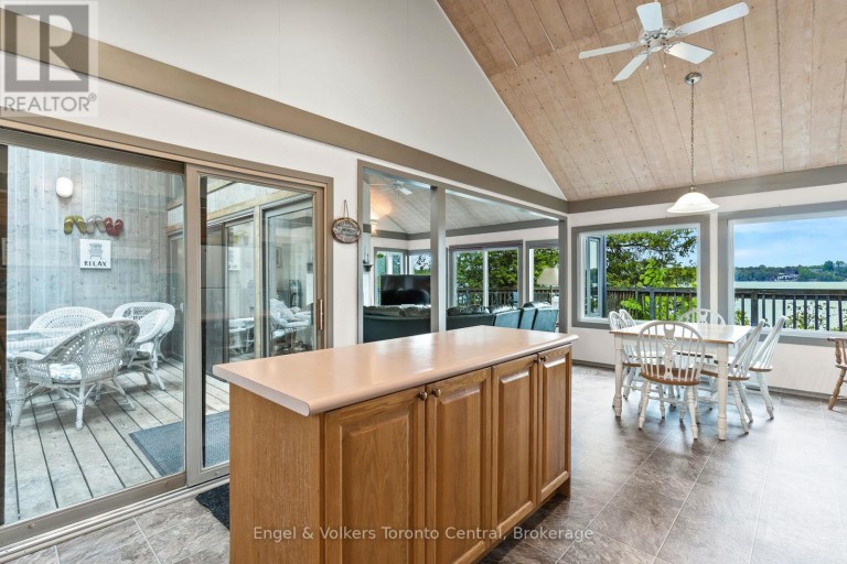 14 VICTORIA ISLAND, South Bruce Peninsula, Ontario, N0H1H0
