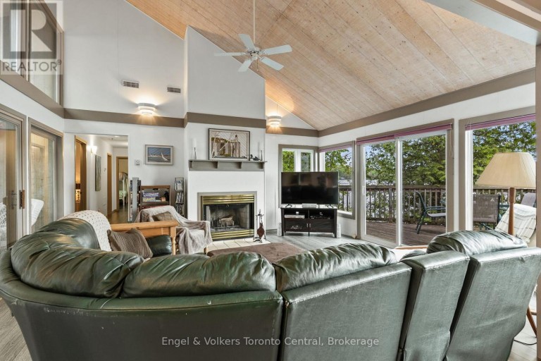 14 VICTORIA ISLAND, South Bruce Peninsula, Ontario, N0H1H0