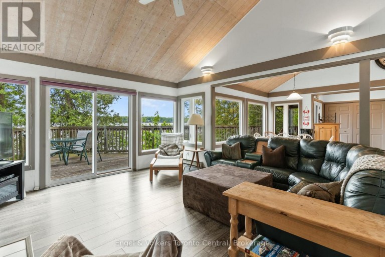 14 VICTORIA ISLAND, South Bruce Peninsula, Ontario, N0H1H0