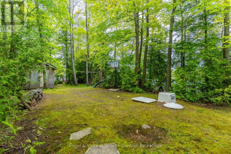 14 VICTORIA ISLAND, South Bruce Peninsula, Ontario, N0H1H0