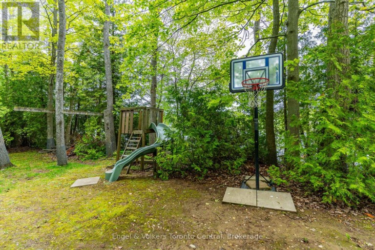 14 VICTORIA ISLAND, South Bruce Peninsula, Ontario, N0H1H0