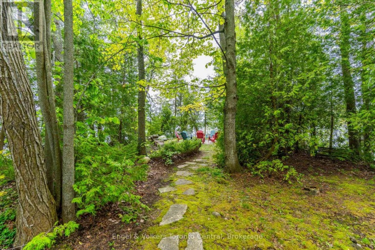 14 VICTORIA ISLAND, South Bruce Peninsula, Ontario, N0H1H0