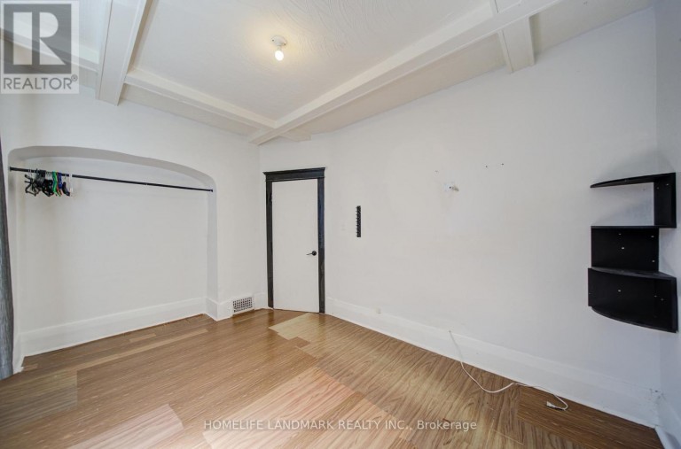MAIN & BSMT - 19 ARMSTRONG AVENUE, Toronto (Dovercourt-Wallace Emerson-Junction), Ontario, M6H1V9
