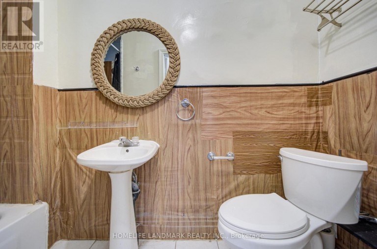 MAIN & BSMT - 19 ARMSTRONG AVENUE, Toronto (Dovercourt-Wallace Emerson-Junction), Ontario, M6H1V9