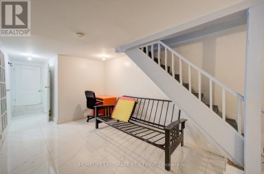 MAIN & BSMT - 19 ARMSTRONG AVENUE Toronto (Dovercourt-Wallace Emerson-Junction) Ontario photo 17