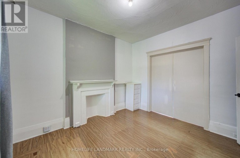 MAIN & BSMT - 19 ARMSTRONG AVENUE, Toronto (Dovercourt-Wallace Emerson-Junction), Ontario, M6H1V9
