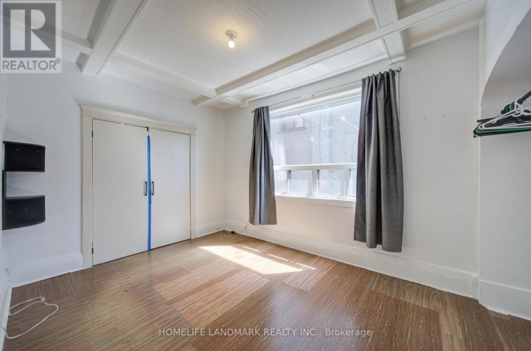 MAIN & BSMT - 19 ARMSTRONG AVENUE, Toronto (Dovercourt-Wallace Emerson-Junction), Ontario, M6H1V9