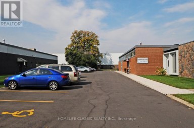 2 - 64 PRINCE ANDREW PLACE Toronto (Banbury-Don Mills) Ontario photo 1