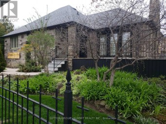 3 BRANT AVENUE Mississauga (Port Credit) Ontario photo 3
