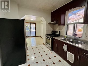 36 MITCHELL AVENUE Toronto (Niagara) Ontario photo 6