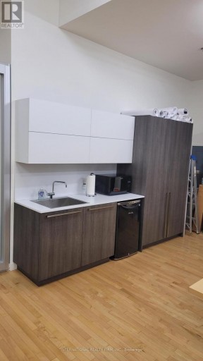 203 - 1245 CALEDONIA ROAD, Toronto (Yorkdale-Glen Park), Ontario, M6A2X6