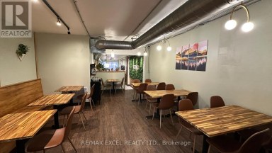 1060 GERRARD STREET E Toronto (South Riverdale) Ontario photo 10