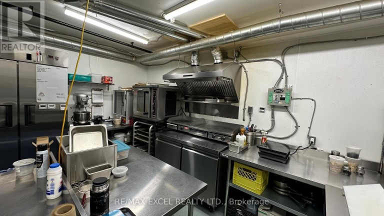 1060 GERRARD STREET E, Toronto (South Riverdale), Ontario, M4M1Z8