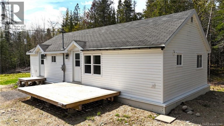 39 Harkness Road, Chamcook, New Brunswick, E5B3E7