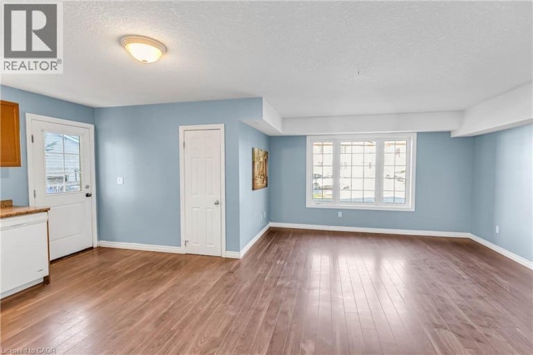 180 UNION Street W, Listowel, Ontario, N4W1X2