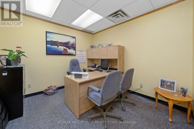 2 - 54 DUNDAS STREET E Belleville (Belleville Ward) Ontario photo 15