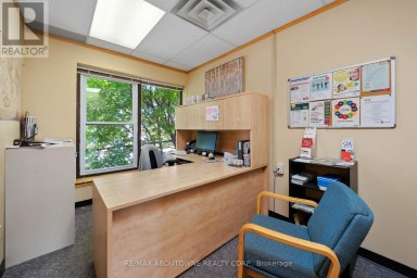 2 - 54 DUNDAS STREET E Belleville (Belleville Ward) Ontario photo 8