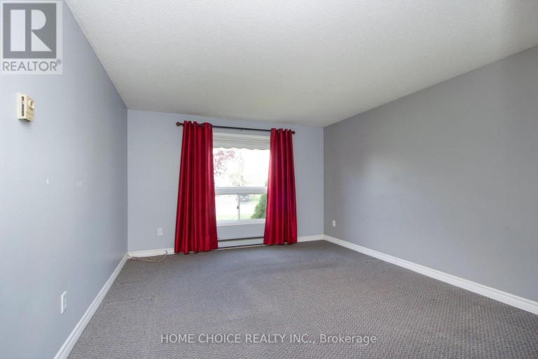46 FAIRWAY DRIVE, Clarington (Newcastle), Ontario, L1B1B3