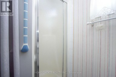 46 FAIRWAY DRIVE Clarington (Newcastle) Ontario photo 15