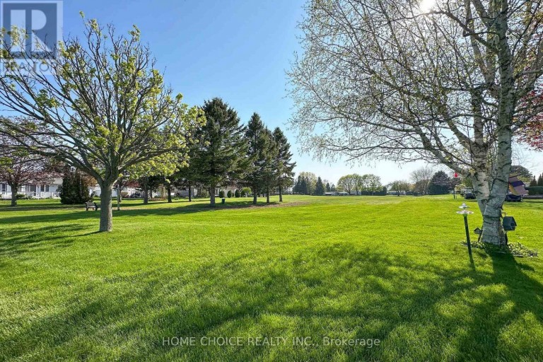 46 FAIRWAY DRIVE, Clarington (Newcastle), Ontario, L1B1B3