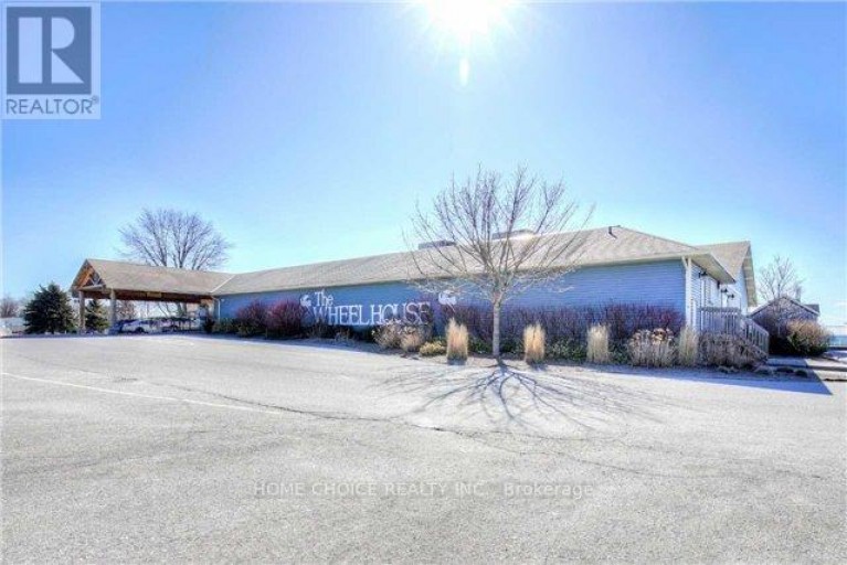 46 FAIRWAY DRIVE, Clarington (Newcastle), Ontario, L1B1B3