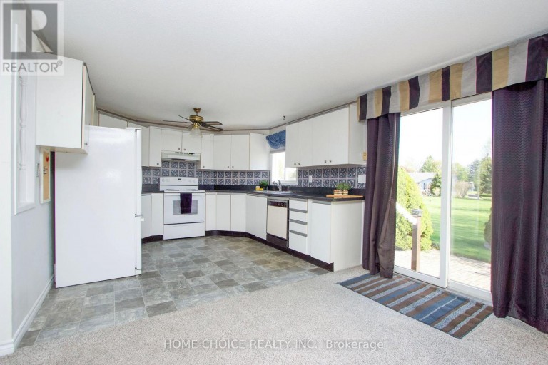 46 FAIRWAY DRIVE, Clarington (Newcastle), Ontario, L1B1B3