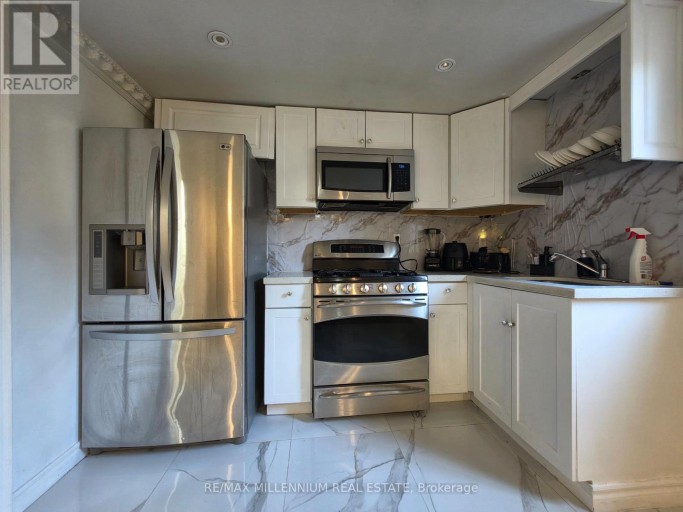 LOWER - 66 OVERLORD CRESCENT, Toronto (Malvern), Ontario, M1B4P2