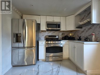 LOWER - 66 OVERLORD CRESCENT Toronto (Malvern) Ontario photo 1