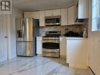 LOWER - 66 OVERLORD CRESCENT Toronto (Malvern) Ontario photo 9