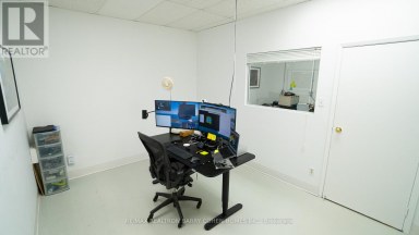 26 - 2700 DUFFERIN STREET Toronto (Briar Hill-Belgravia) Ontario photo 13
