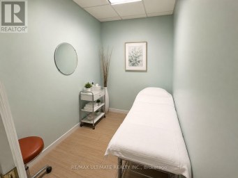 MAIN - 111 JEFFERSON AVENUE Toronto (South Parkdale) Ontario photo 6
