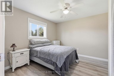 24 JORDAN DRIVE North Huron (East Wawanosh) Ontario photo 21