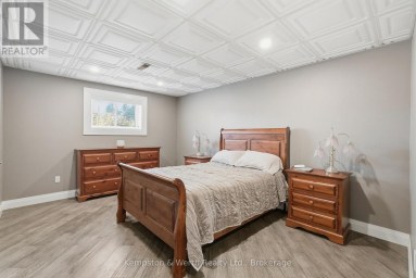 24 JORDAN DRIVE North Huron (East Wawanosh) Ontario photo 28