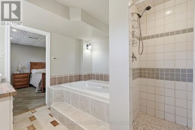 24 JORDAN DRIVE North Huron (East Wawanosh) Ontario photo 30