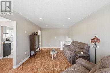 24 JORDAN DRIVE North Huron (East Wawanosh) Ontario photo 8